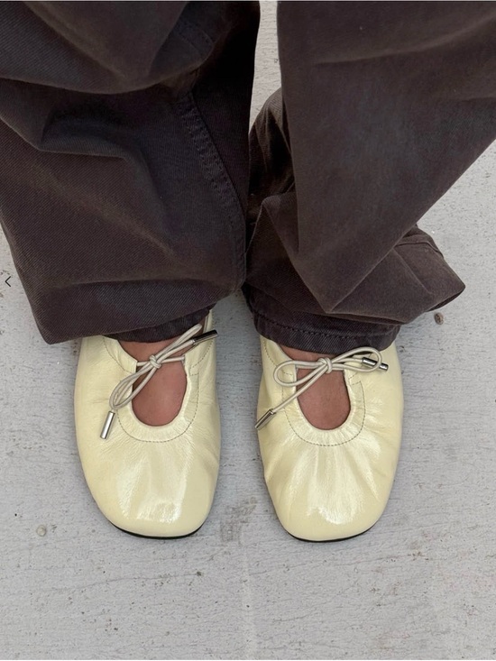 ALOHAS Shoes - ALOHAS Pale Yellow Leather Ballet Flats with Knot Tie